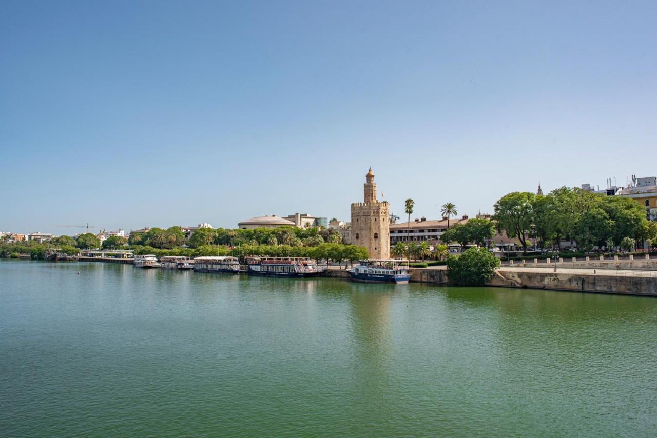Alohamundi Segovia&Fortaleza Seville Luaran gambar